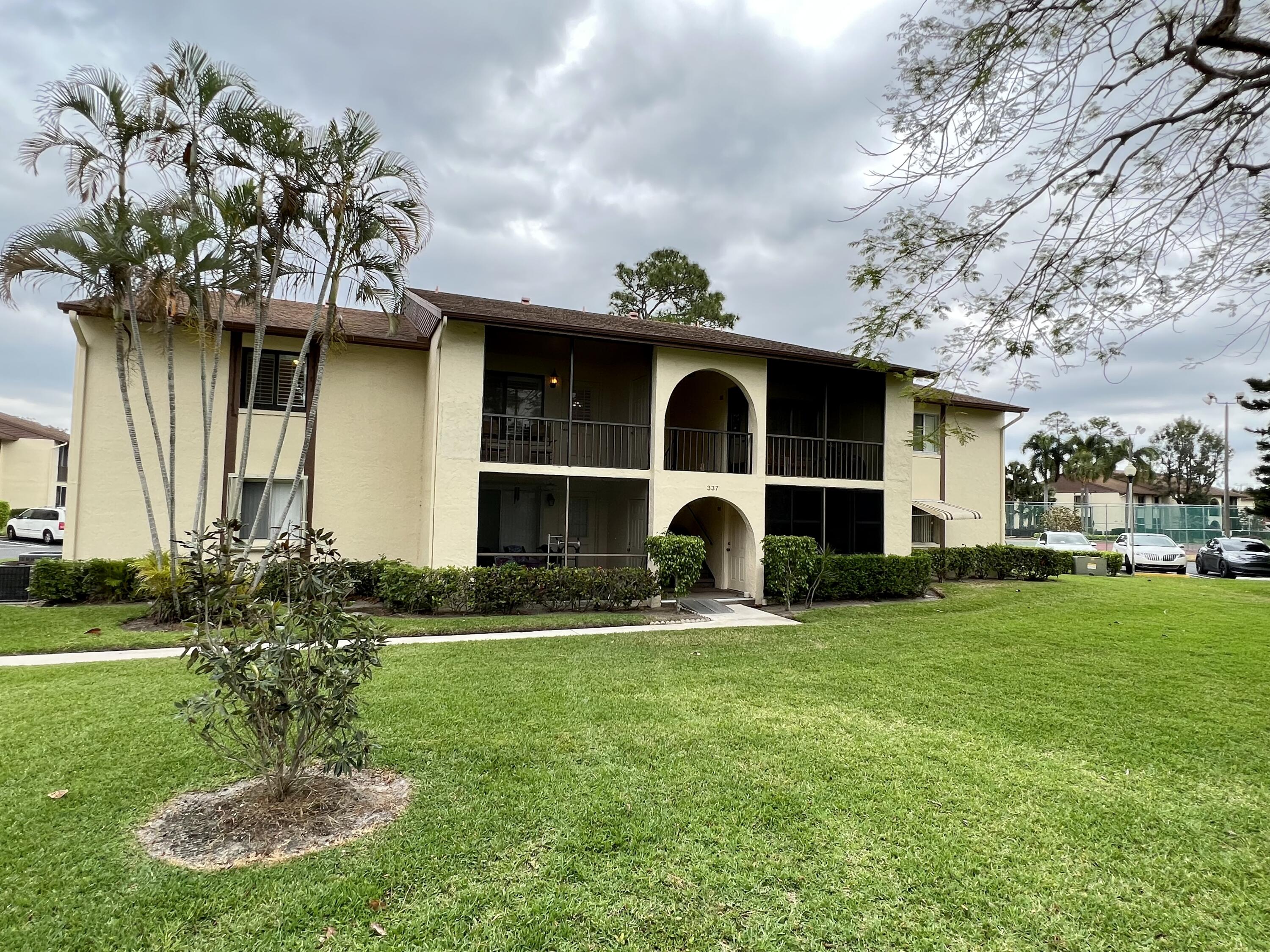 337 Knotty Pine Circle, Unit C2 Greenacres, FL 33463 - Photo 1 of 33 84056A6F-72AE-4FA1-B559-4E393FCA9BED