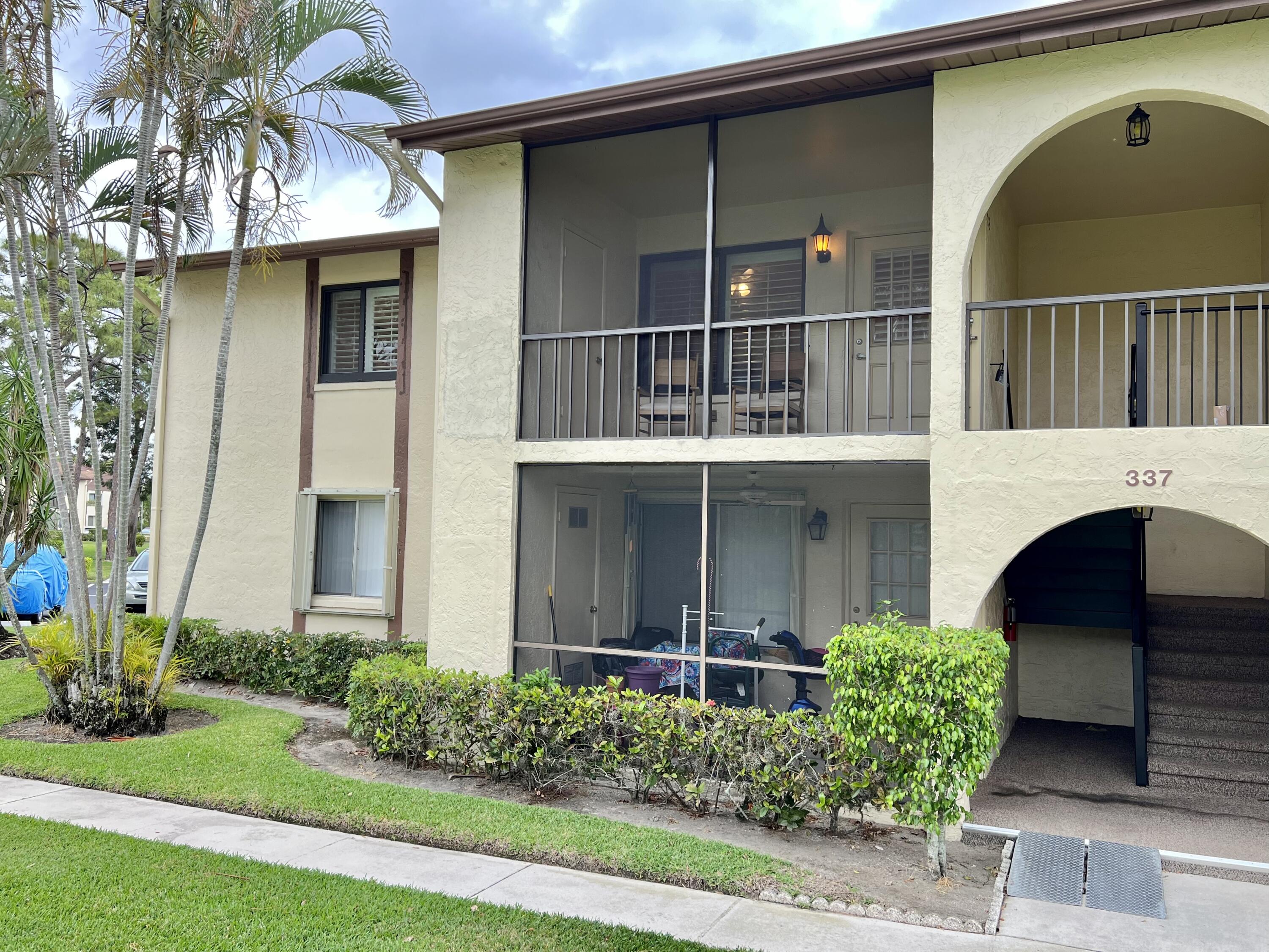 337 Knotty Pine Circle, Unit C2 Greenacres, FL 33463 - Photo 32 of 33 DC0ACFF4-0D73-4167-8B9A-226EA00DFE1D