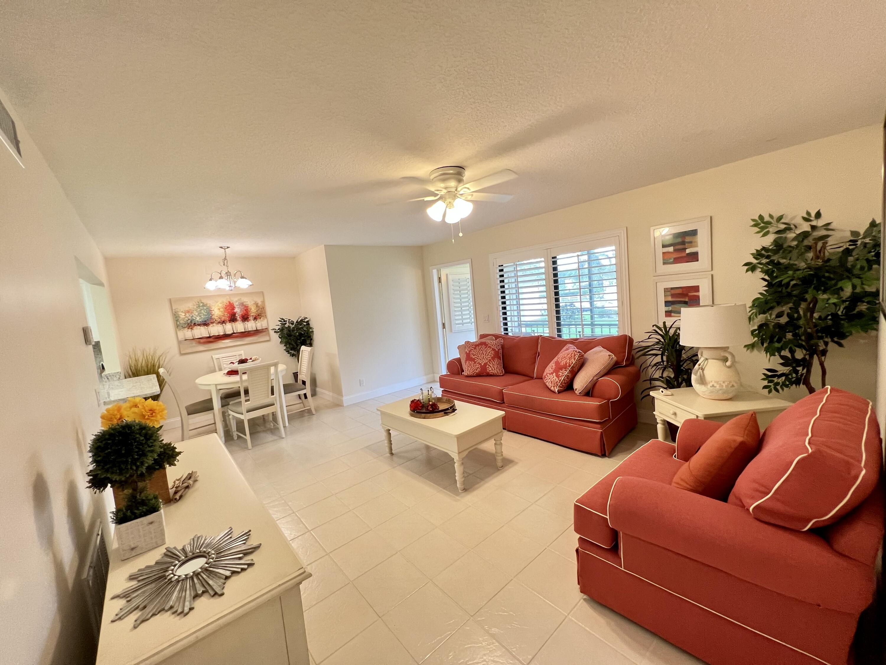 337 Knotty Pine Circle, Unit C2 Greenacres, FL 33463 - Photo 4 of 33 BEBCF754-9B47-4CD9-9EF1-154143B476A3