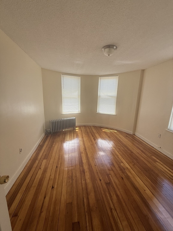 43 High Rock Street Lynn, MA 01902 - Photo 4 of 8