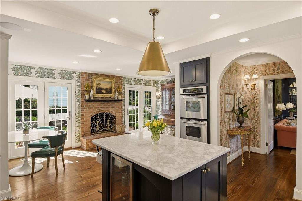 628 Roslyn Road Winston-Salem, NC 27104 - Photo 12 of 43 Gallery Image 12