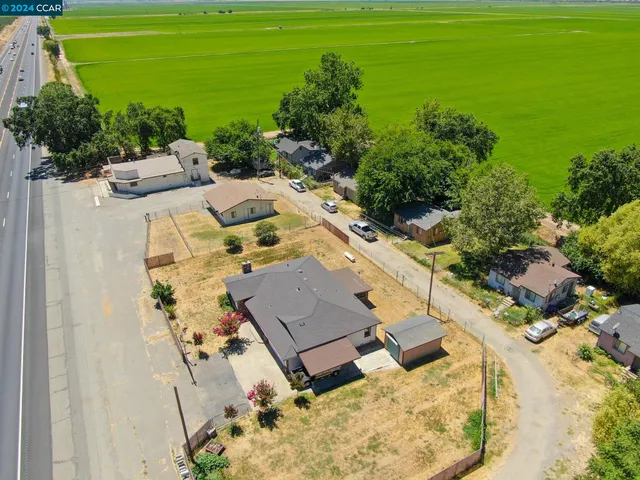 $869,000 | 11273 Garden Highway, Yuba City, CA 95991