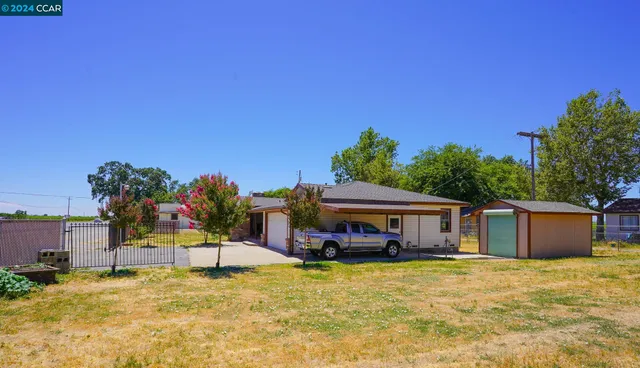 $869,000 | 11273 Garden Highway, Yuba City, CA 95991