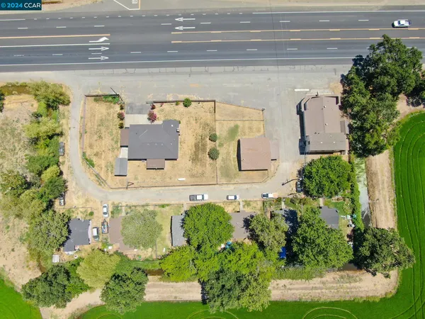 a view of a basket ball ground