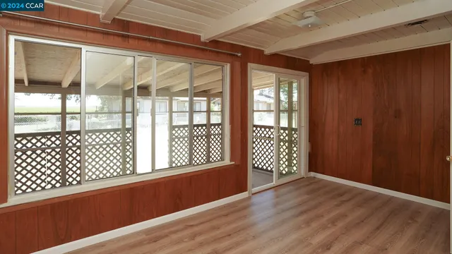 $869,000 | 11273 Garden Highway, Yuba City, CA 95991