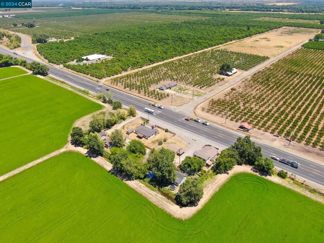 $869,000 | 11273 Garden Highway, Yuba City, CA 95991