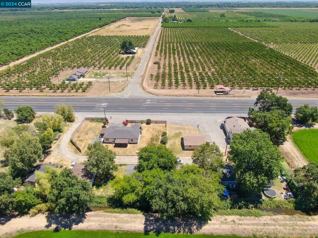 $869,000 | 11273 Garden Highway, Yuba City, CA 95991