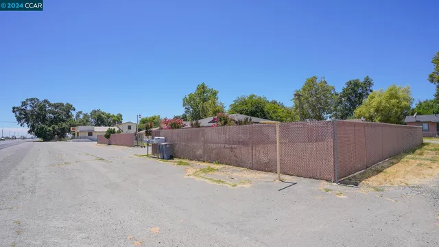 $869,000 | 11273 Garden Highway, Yuba City, CA 95991