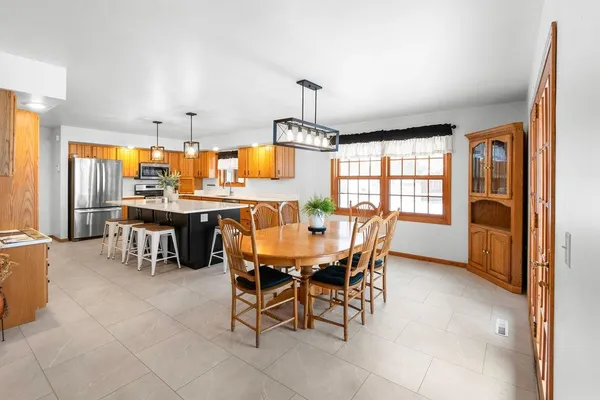 $769,500 | W913 West North Shore Drive, Montello, WI 53949