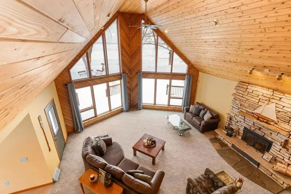 $769,500 | W913 West North Shore Drive, Montello, WI 53949