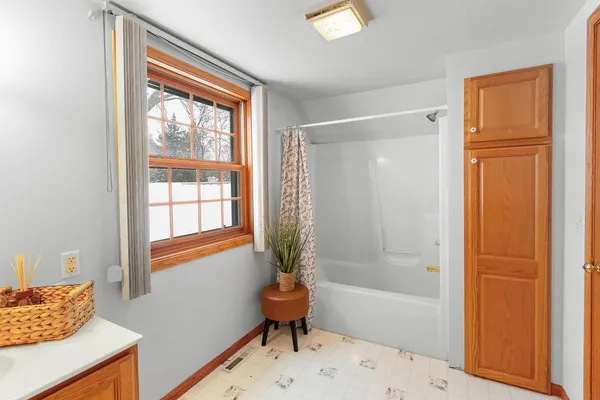 $769,500 | W913 West North Shore Drive, Montello, WI 53949