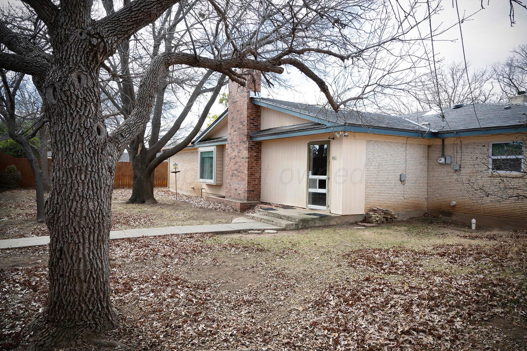 309 Bennett Drive Dumas, TX 79029 - Photo 32 of 35 Back