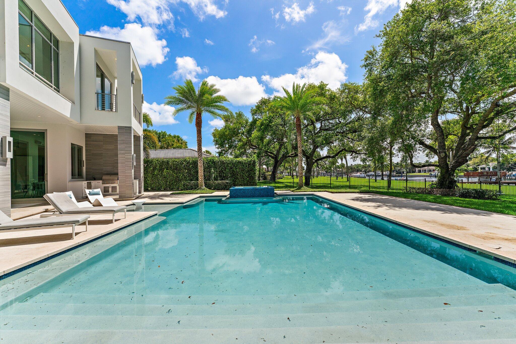 2162 Radnor Road North Palm Beach, FL 33408 - Photo 67 of 71 Pool & Spa