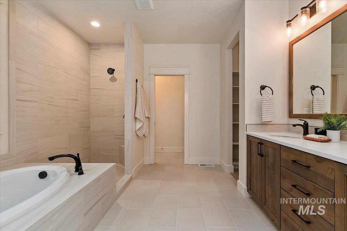 8271 West Gallup Street Meridian, ID 83646 - Photo 12 of 23