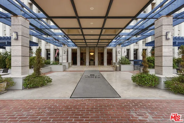 $588,888 | 800 West 1st Street, Unit 710, Los Angeles, CA 90012