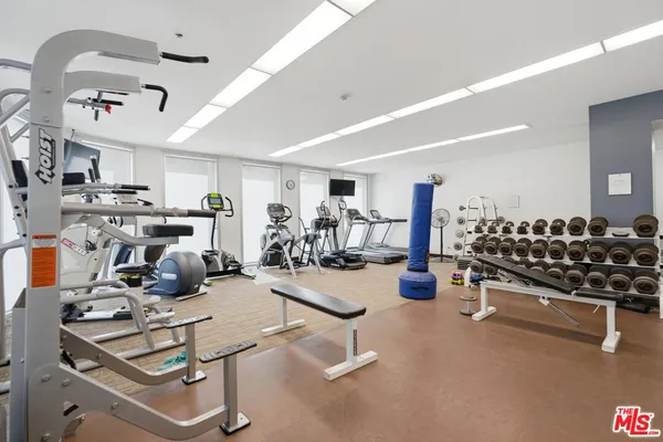 $588,888 | 800 West 1st Street, Unit 710, Los Angeles, CA 90012