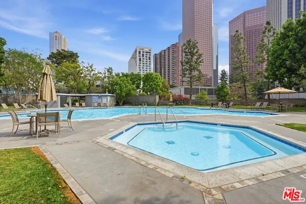 $588,888 | 800 West 1st Street, Unit 710, Los Angeles, CA 90012