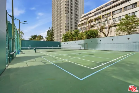 $525,000 | 800 West 1st Street, Unit 710, Los Angeles, CA 90012