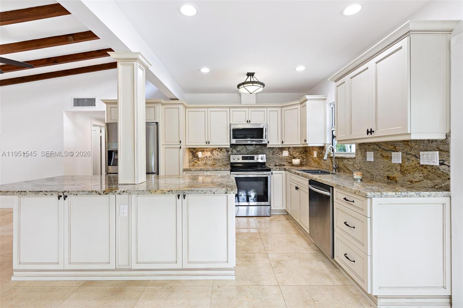 8030 Southwest 120th Street Pinecrest, FL 33156 - Photo 6 of 17