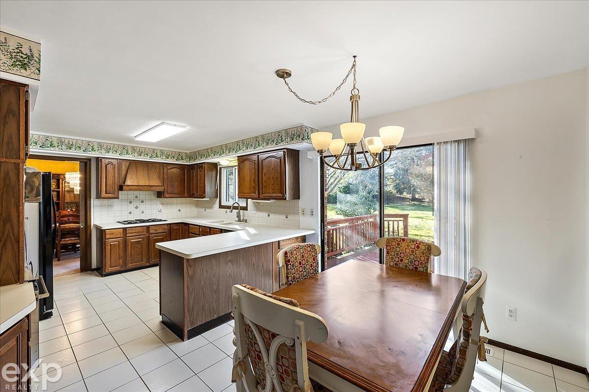 1579 Lomas Verdes Rochester Hills, MI 48306 - Photo 37 of 64