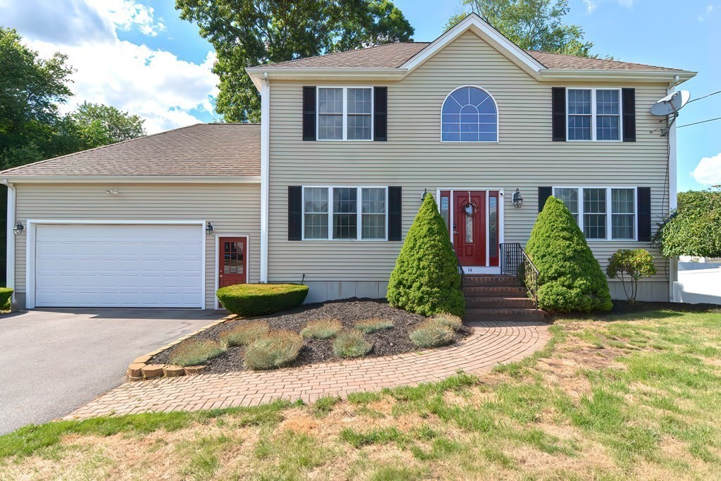 14 Michael Road Attleboro, MA 02703 - Photo 1 of 42 Gallery Image 1
