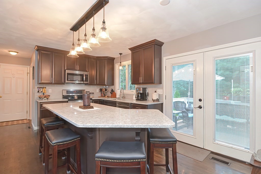 14 Michael Road Attleboro, MA 02703 - Photo 5 of 42 Gallery Image 5