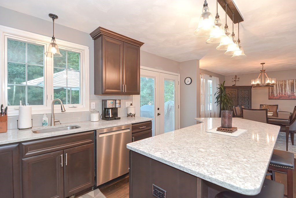 14 Michael Road Attleboro, MA 02703 - Photo 7 of 42 Gallery Image 7