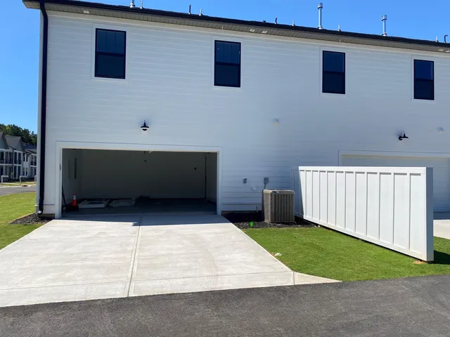 $362,900 | 1117 Syrah Lane, Duncan, SC 29334