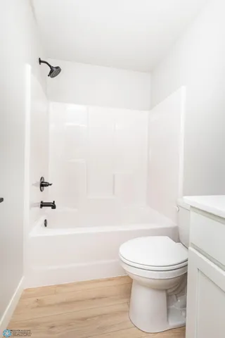 $2,400 | 6718 68th Street South, Horace, ND 58047