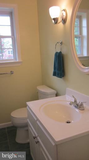 3413 Sharon Chapel Road Alexandria, VA 22310 - Photo 13 of 23 Bath