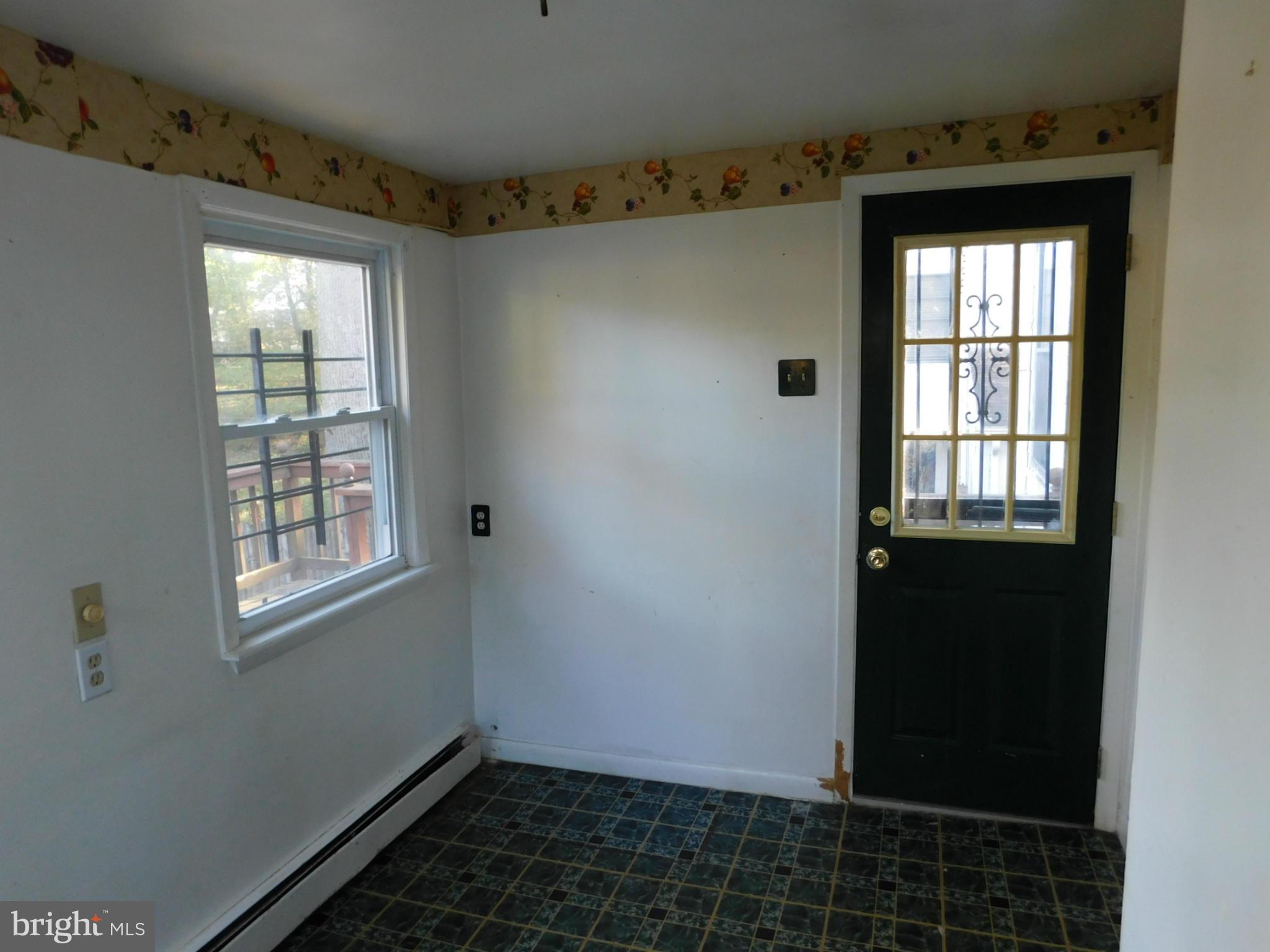 3611 Landbeck Road Baltimore, MD 21207 - Photo 17 of 26 Bedroom