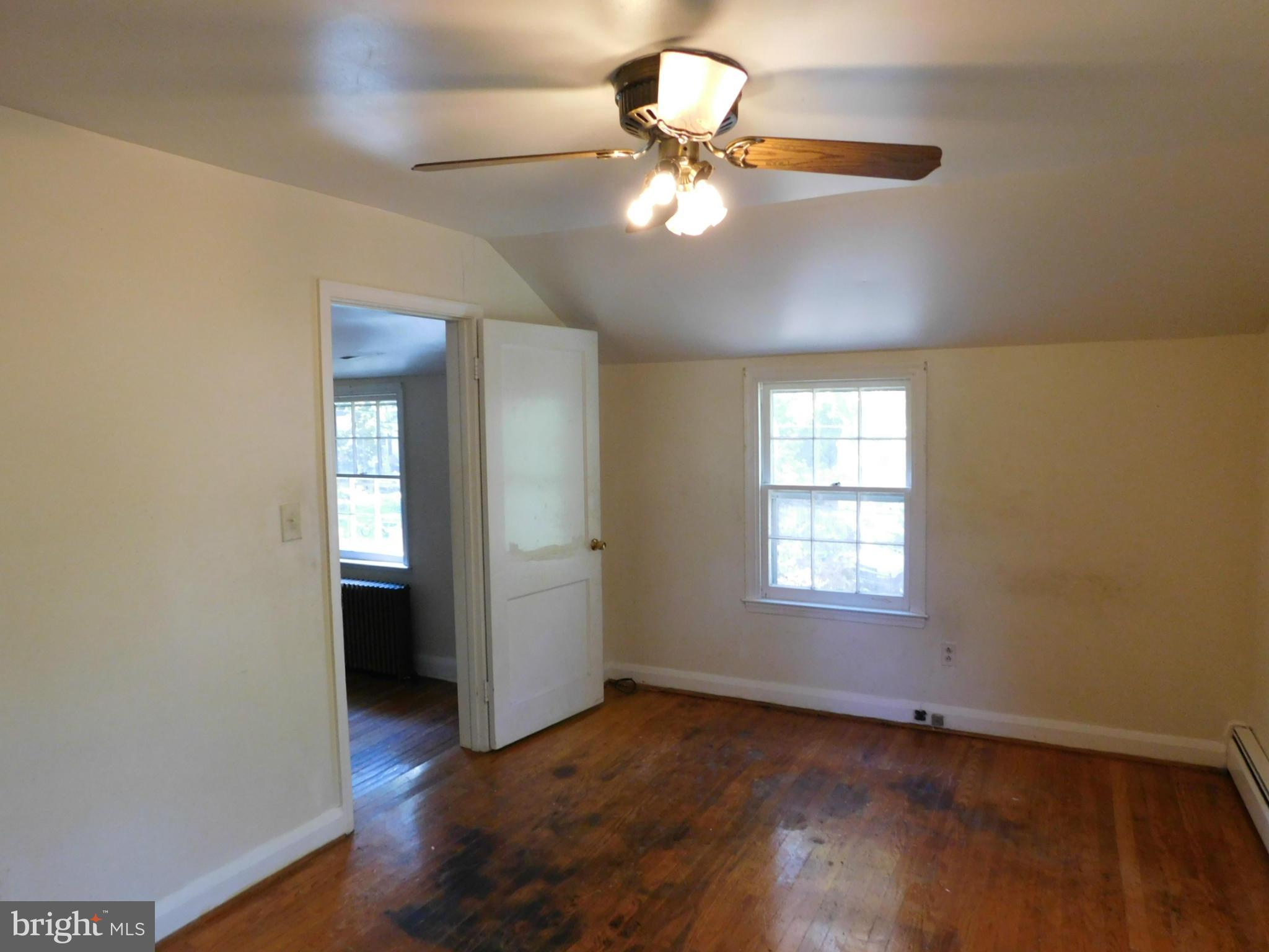 3611 Landbeck Road Baltimore, MD 21207 - Photo 6 of 26 Bedroom