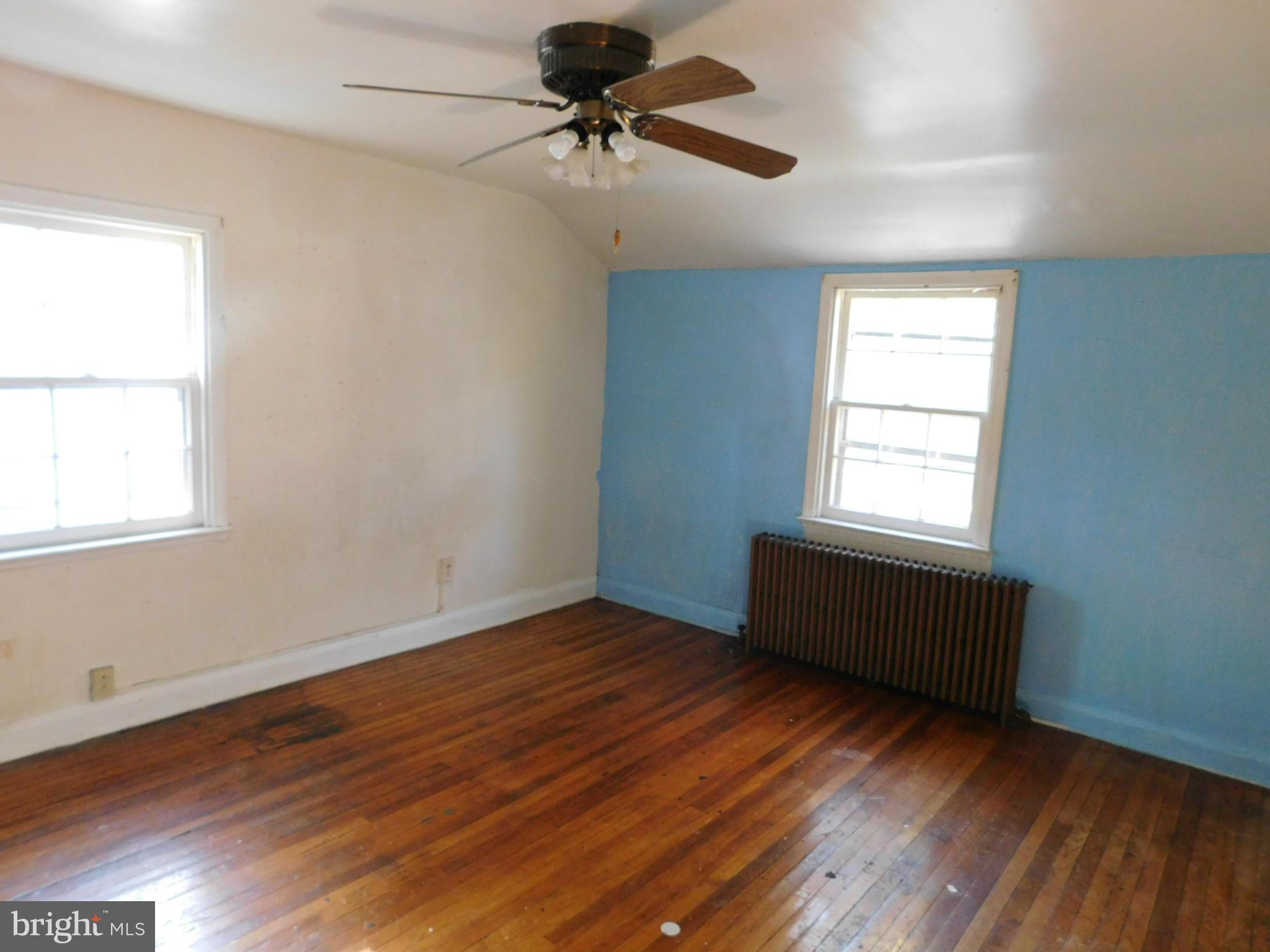 3611 Landbeck Road Baltimore, MD 21207 - Photo 9 of 26 Bedroom