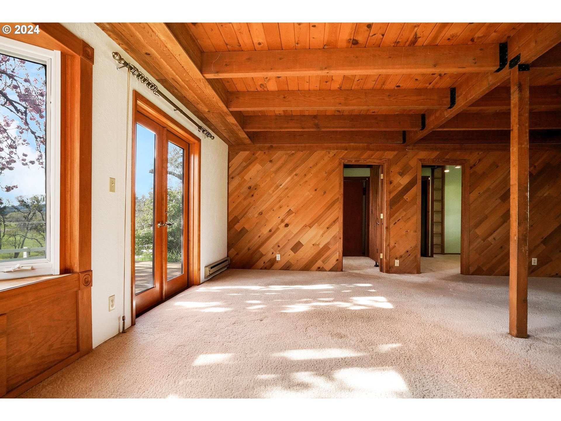 10342 Liberty Road South Jefferson, OR 97352 - Photo 11 of 40 a view of an entrance door of the house