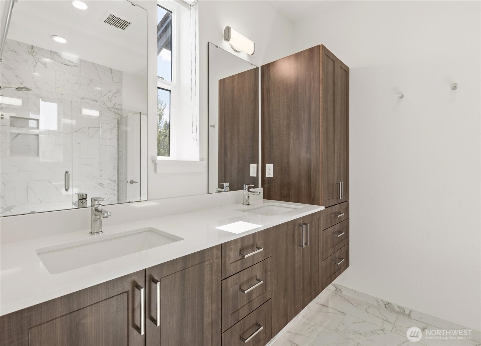 9632 Northeast 183rd Street, Unit A Bothell, WA 98011 - Photo 15 of 29