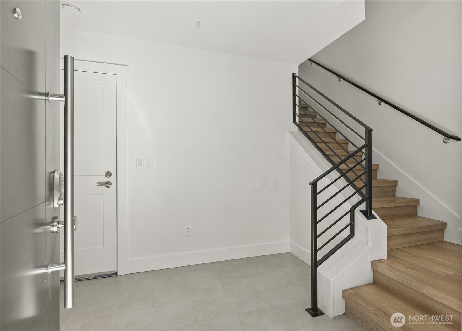 9632 Northeast 183rd Street, Unit A Bothell, WA 98011 - Photo 2 of 29