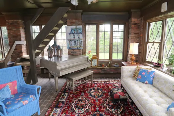 $725,000 | 1 Crosstie Lane, Batesville, IN 47006