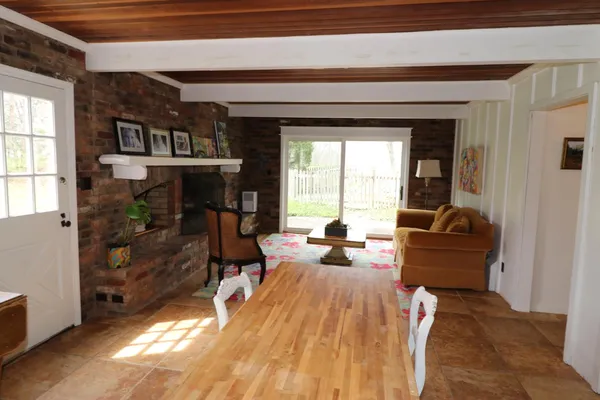 $725,000 | 1 Crosstie Lane, Batesville, IN 47006
