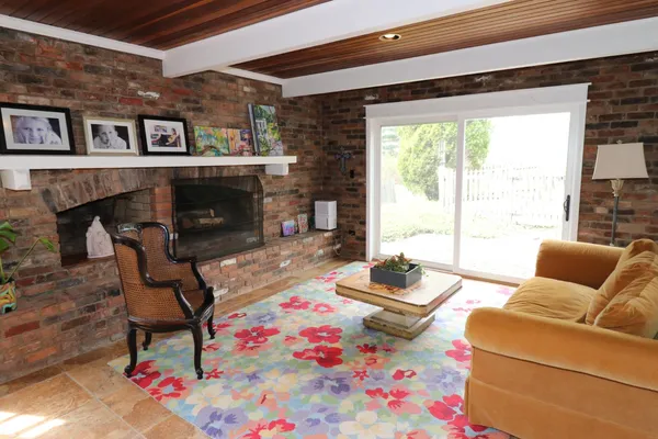 $725,000 | 1 Crosstie Lane, Batesville, IN 47006