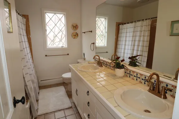 $725,000 | 1 Crosstie Lane, Batesville, IN 47006