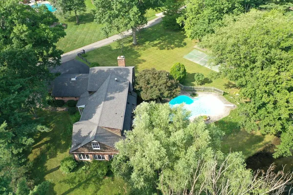 $725,000 | 1 Crosstie Lane, Batesville, IN 47006
