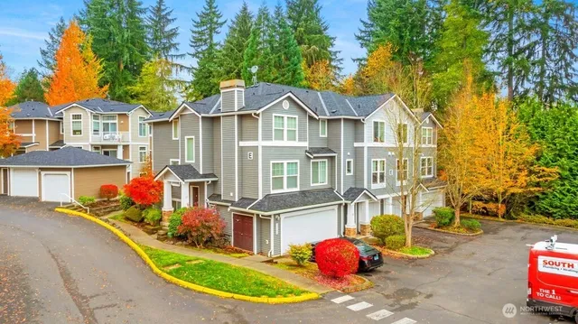 $399,990 | 14200 69th Street Southeast, Unit E3, Snohomish, WA 98296