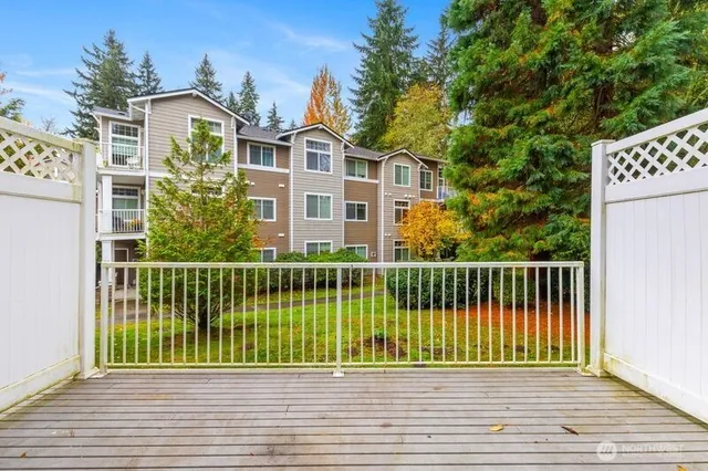 $399,990 | 14200 69th Street Southeast, Unit E3, Snohomish, WA 98296