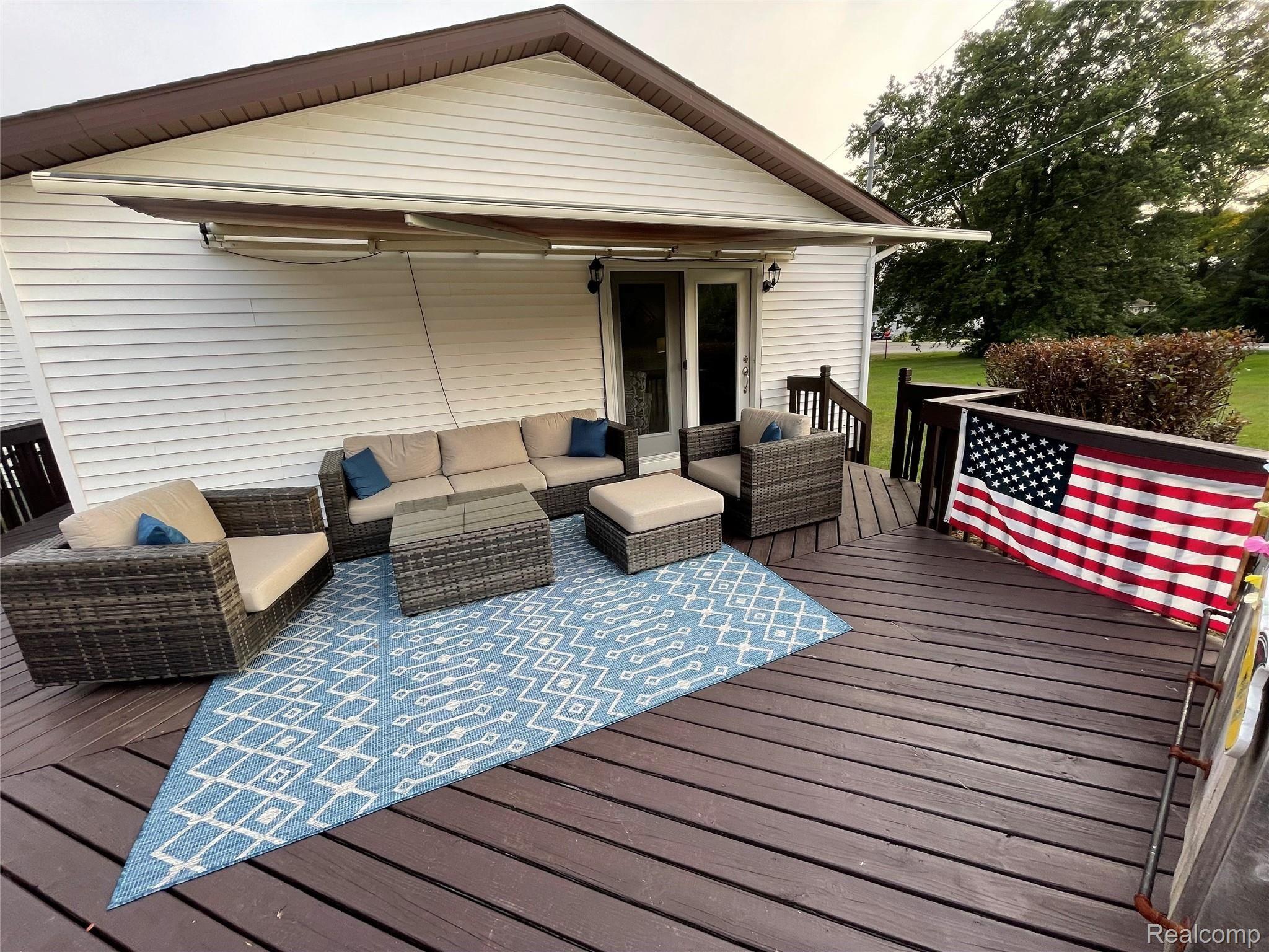 9154 West Frances Road Flushing, MI 48433 - Photo 32 of 39 IMG_4623.JPG
