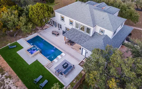 $1,399,000 | 115 Heritage Drive, Austin, TX 78737