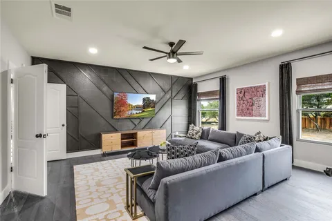$1,399,000 | 115 Heritage Drive, Austin, TX 78737