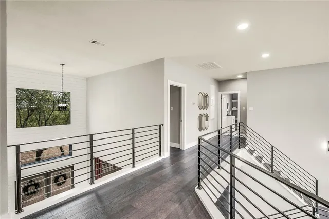 $1,399,000 | 115 Heritage Drive, Austin, TX 78737