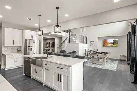 $1,399,000 | 115 Heritage Drive, Austin, TX 78737