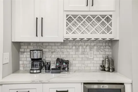 $1,399,000 | 115 Heritage Drive, Austin, TX 78737