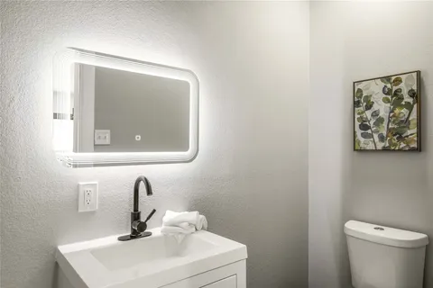 $1,399,000 | 115 Heritage Drive, Austin, TX 78737